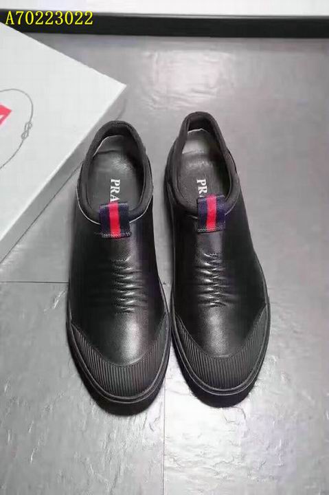 Prada casual shoes men-006